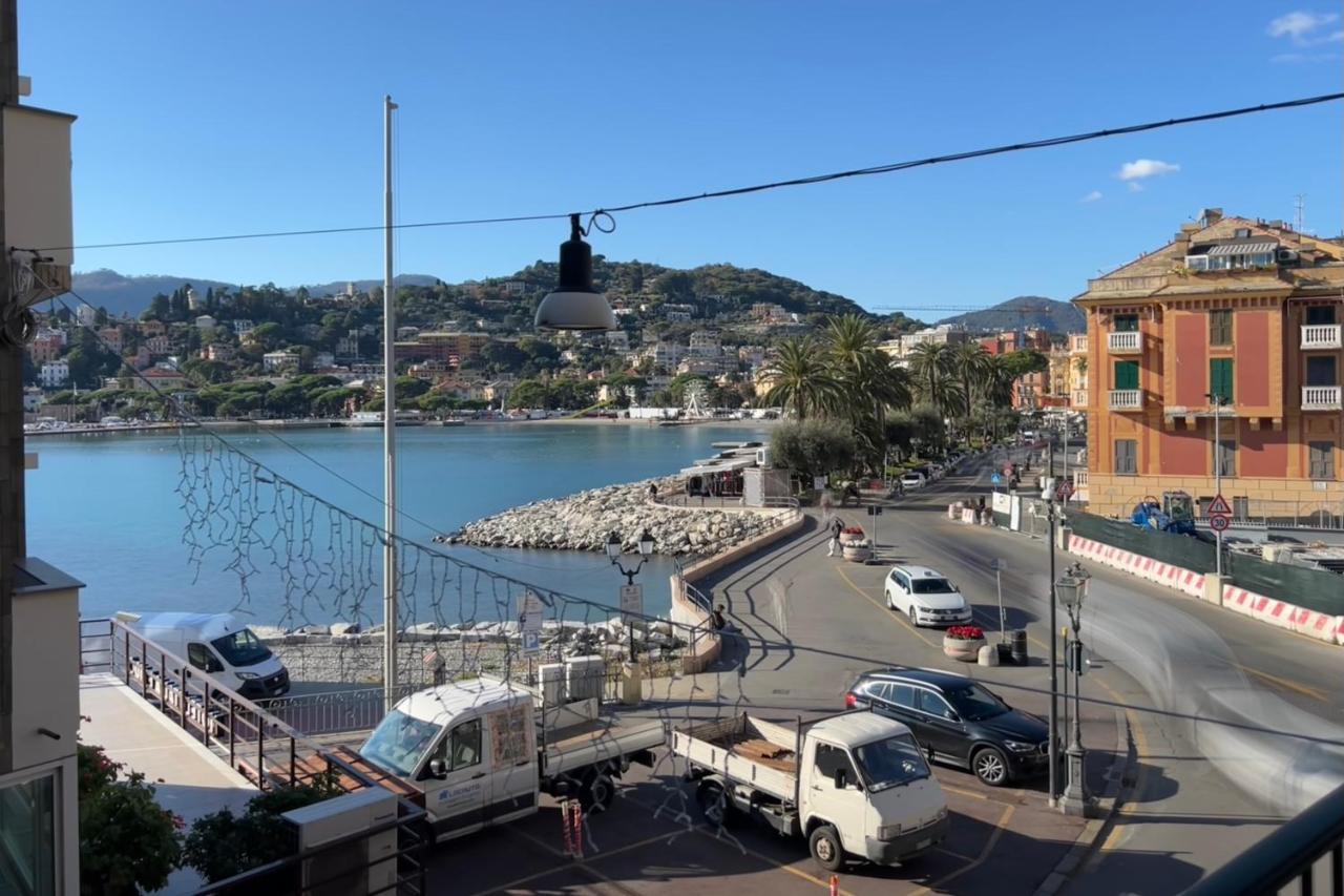 Alla Casa Rosa Al Mare- Centrale A Di Fronte Al Mare- Emozionante- Garage Privato Gratuito A 800 Mt- Aria Condizionata-Wifi Apartment Rapallo Exterior foto